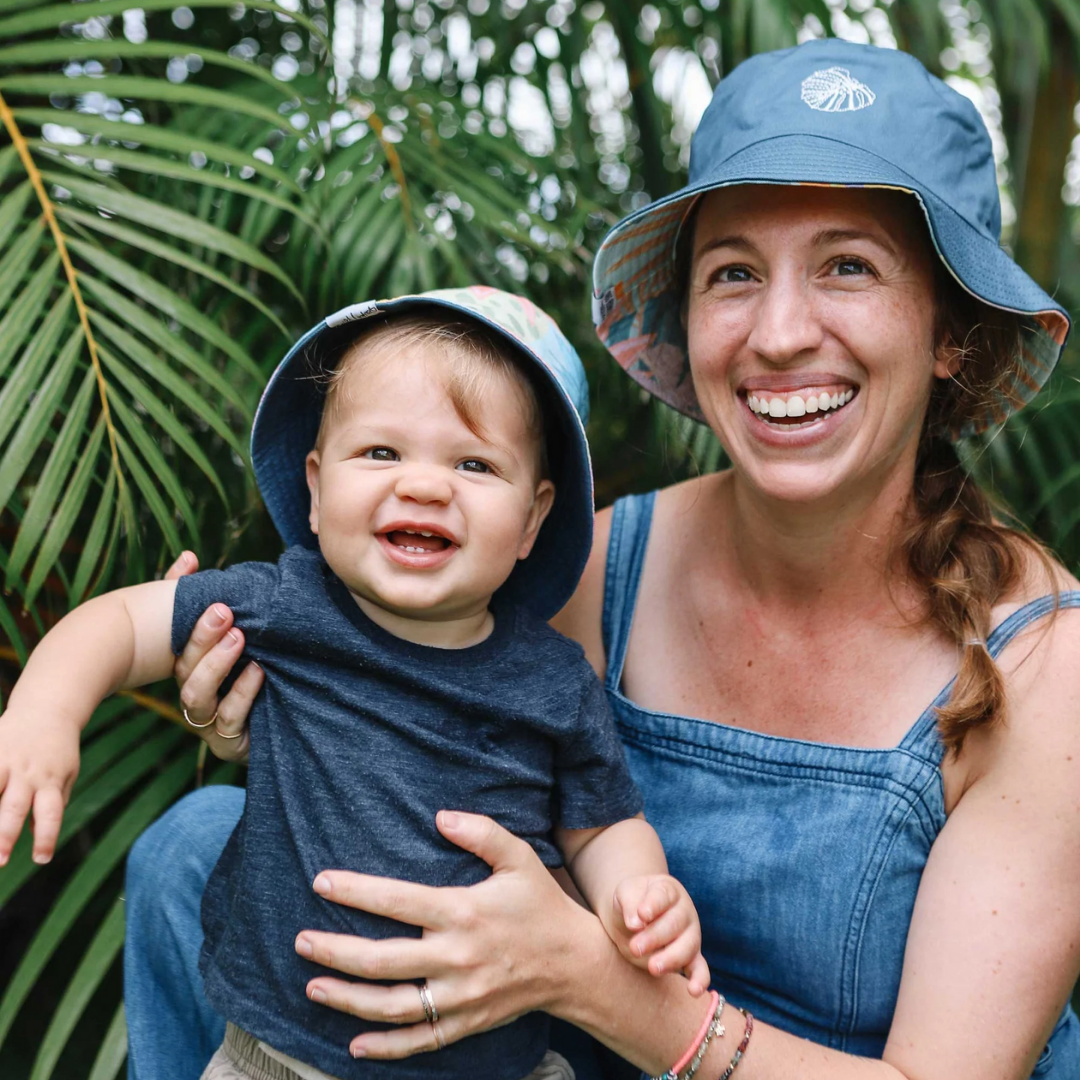 Keiki Reversible Bucket Hat
