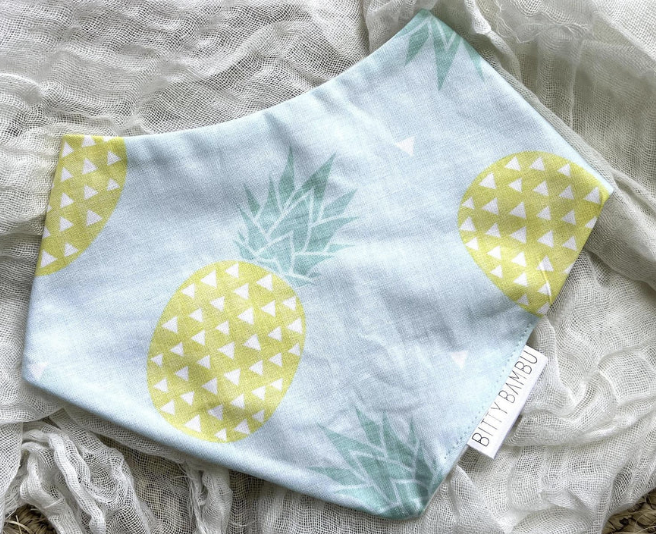 Bitty Bambu Baby Bib